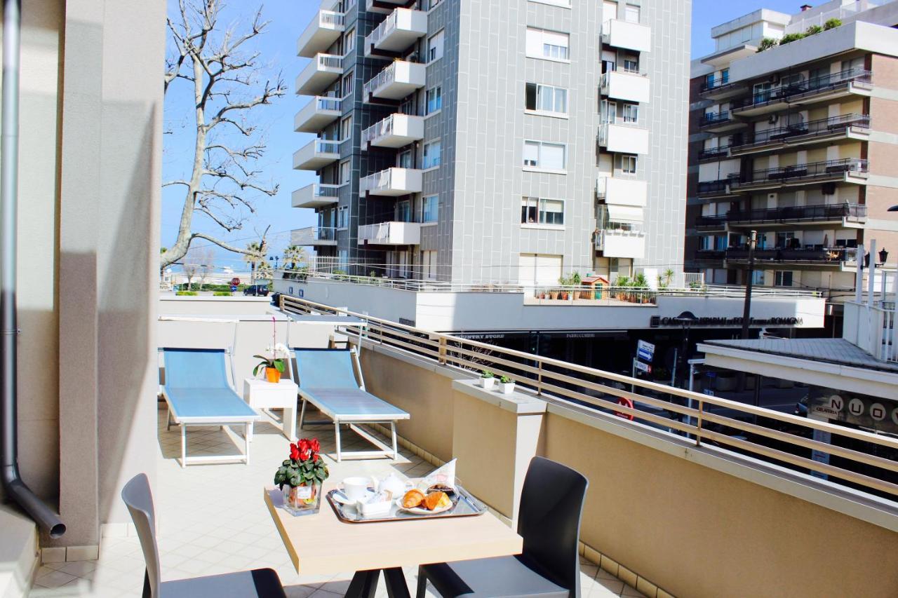 Hotel Fedora Rimini Exterior photo